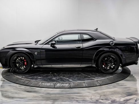 Used 2020 Dodge Challenger SRT Hellcat Redeye image 9