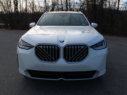 New 2026 BMW X3 xDrive30 w/ Premium Package