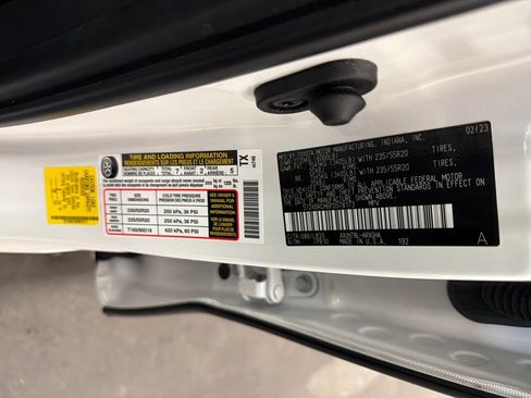 Used 2023 Toyota Highlander Limited image 31