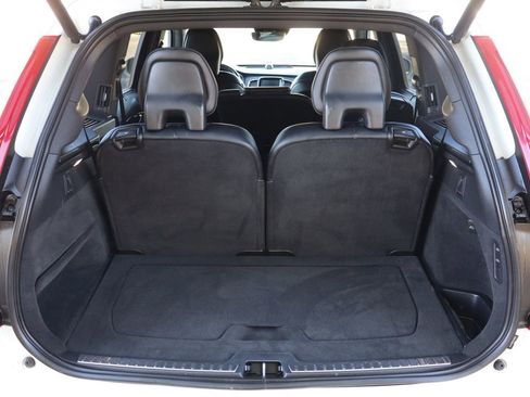 Used 2019 Volvo XC90 T6 R-Design w/ Advanced Package AWD/4WD image 14