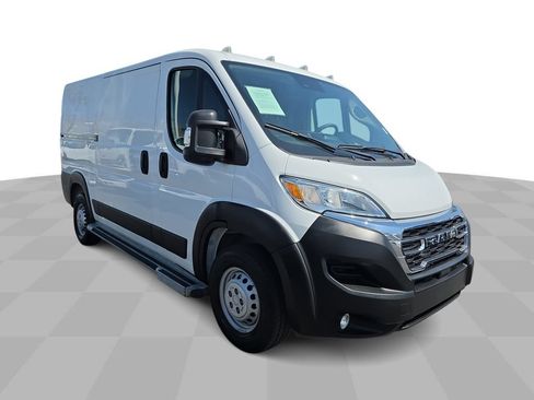 Used 2025 RAM ProMaster 2500 w/ U-Haul Equipment Group FWD image 2