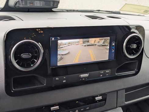 New 2025 Mercedes-Benz Sprinter 2500 image 9