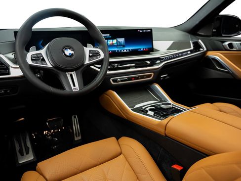 Used 2025 BMW X6 M60i w/ Parking Assistance Package image 42