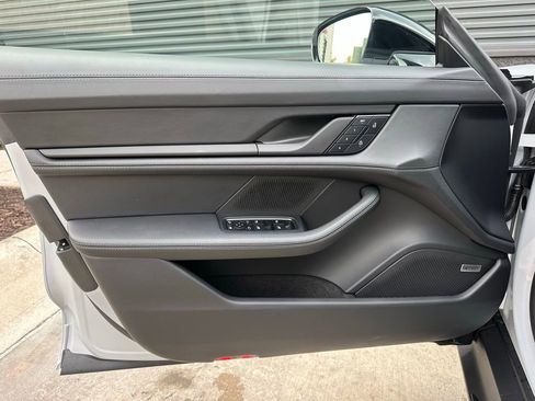 Used 2026 Porsche Taycan 4S image 20