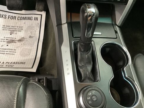 Used 2015 Ford Explorer Sport image 17