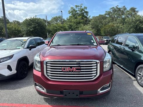 Used 2017 GMC Yukon SLT w/ Premium Edition RWD image 2