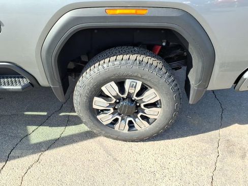 New 2026 GMC Sierra 3500 Denali w/ Denali Reserve Package AWD/4WD image 21