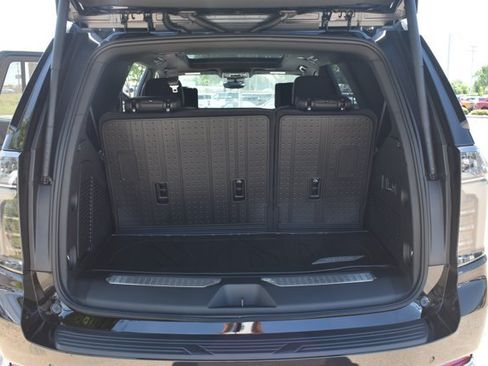 New 2026 Chevrolet Tahoe High Country AWD/4WD image 19