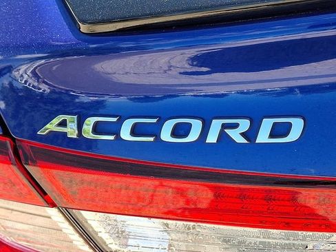 Used 2021 Honda Accord Sport image 31