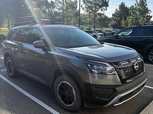 Used 2023 Nissan Pathfinder Rock Creek AWD/4WD image 2