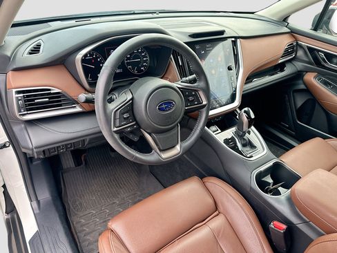 Used 2022 Subaru Outback Touring XT image 9