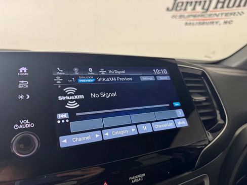 Used 2025 Honda Passport EX-L image 24
