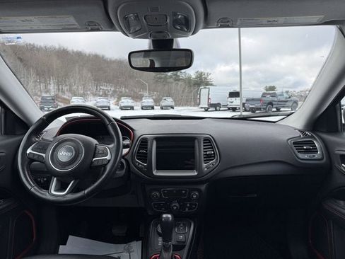 Used 2018 Jeep Compass Trailhawk w/ Navigation Group image 16