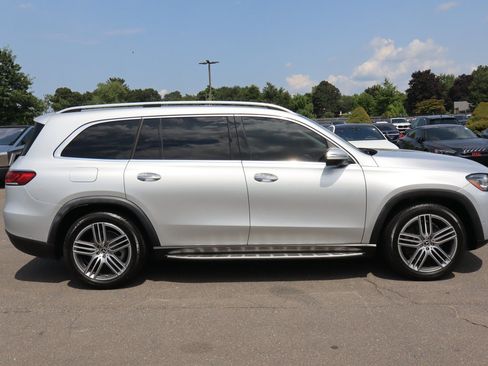 Used 2020 Mercedes-Benz GLS 450 4MATIC image 4