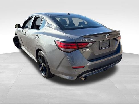 Used 2022 Nissan Sentra SR w/ Electronics Package image 10