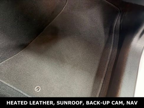 Used 2022 Chrysler 300 S image 30