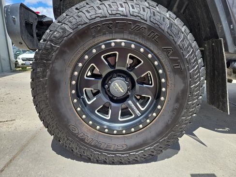 Used 2018 Jeep Wrangler Unlimited Rubicon AWD/4WD image 10