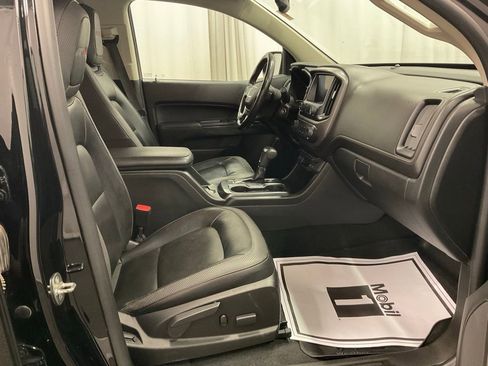 Used 2021 GMC Canyon AT4 w/ Driver Alert Package image 30