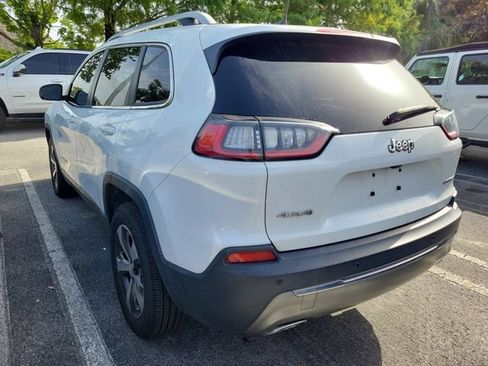 Used 2019 Jeep Cherokee Limited AWD/4WD image 4