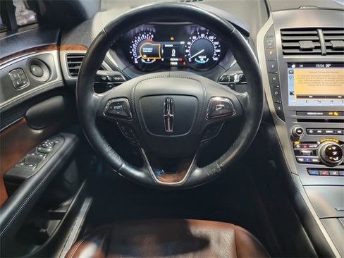Used 2019 Lincoln MKZ Reserve image 23