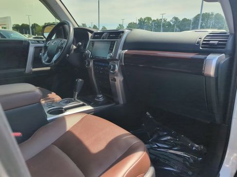 Used 2023 Toyota 4Runner Limited AWD/4WD image 29