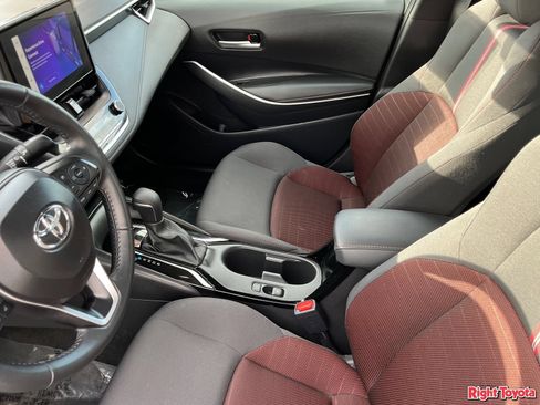 Certified 2025 Toyota Corolla SE FWD image 21