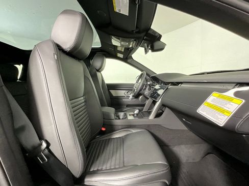 New 2026 Land Rover Discovery Sport Landmark AWD/4WD image 3