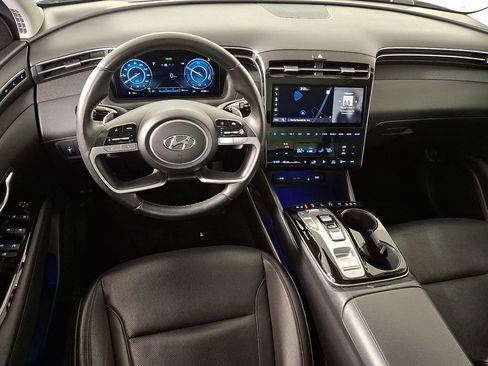 Used 2022 Hyundai Tucson Limited image 2