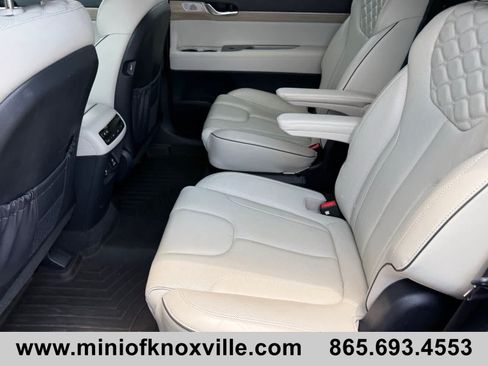 Used 2022 Hyundai Palisade Limited AWD/4WD image 17