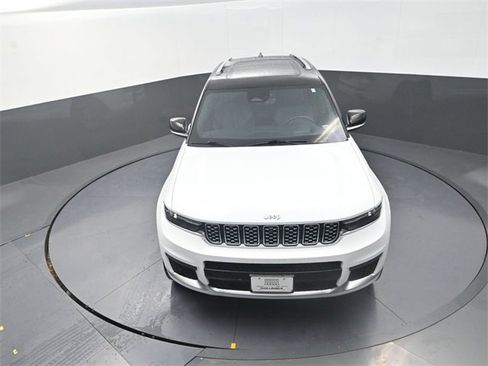 Used 2023 Jeep Grand Cherokee L Summit image 10