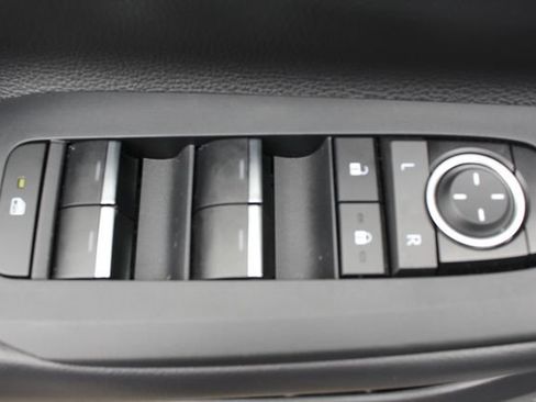 Certified 2023 Toyota Prius Prime FWD image 41