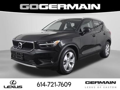 Used 2019 Volvo XC40 T5 Momentum