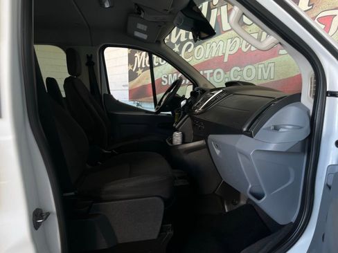 Used 2018 Ford Transit 350 XLT image 13