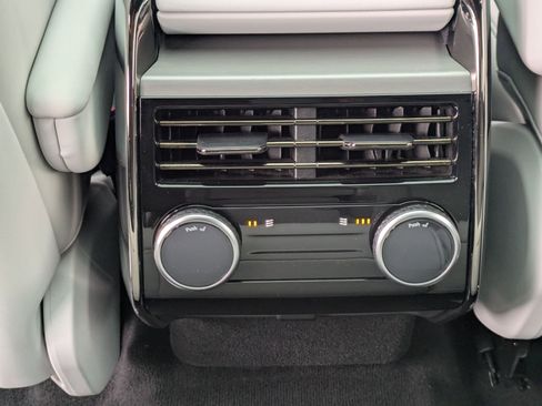 Certified 2025 Land Rover Range Rover Sport SE image 26