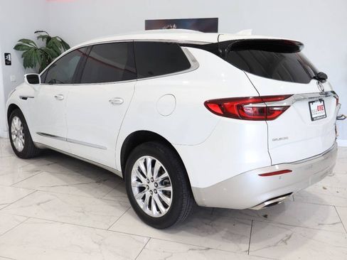 Used 2018 Buick Enclave Premium FWD image 5