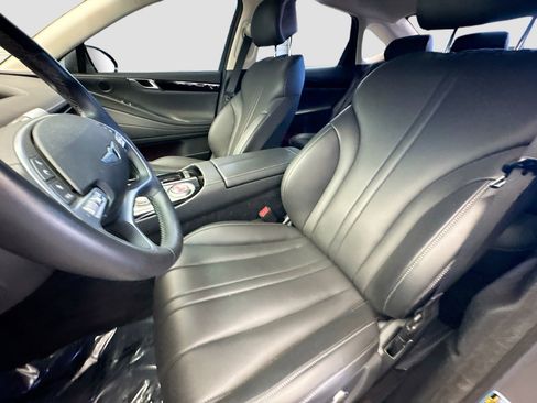 Used 2023 Genesis G80 2.5T image 11