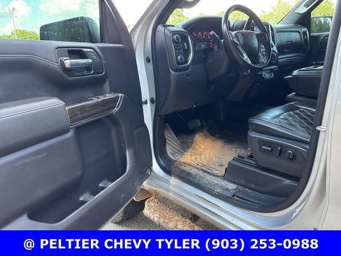 Used 2021 Chevrolet Silverado 1500 RST AWD/4WD image 13