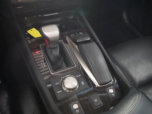 Used 2014 Lexus LS 460 RWD image 11