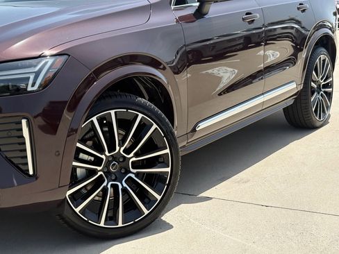 New 2026 Volvo XC90 B5 Ultra image 7