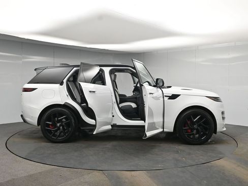 Used 2023 Land Rover Range Rover Sport SE Dynamic AWD/4WD image 59