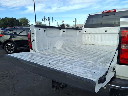 Used 2019 Chevrolet Silverado 2500 LTZ w/ Duramax Plus Package image 16