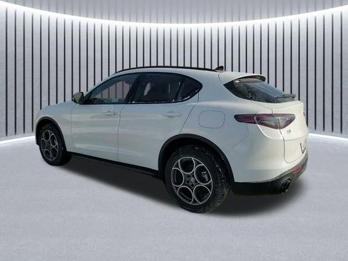 New 2025 Alfa Romeo Stelvio Sprint AWD/4WD image 10