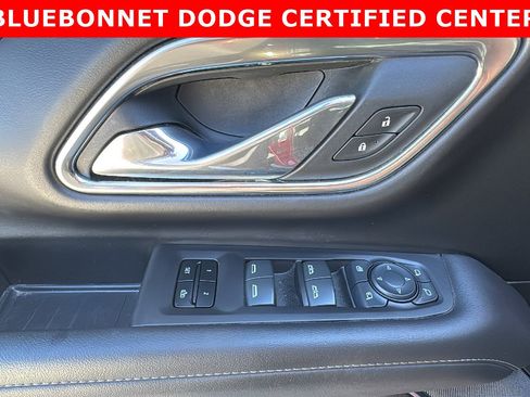 Used 2024 Chevrolet Tahoe Z71 w/ Luxury Package image 13