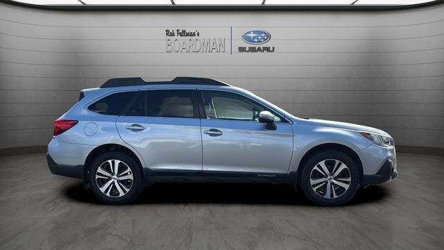 Used 2019 Subaru Outback 2.5i Limited AWD/4WD image 3