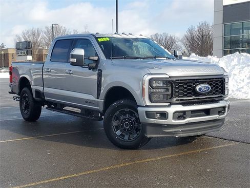 Used 2023 Ford F250 Lariat w/ Lariat Ultimate Package image 38