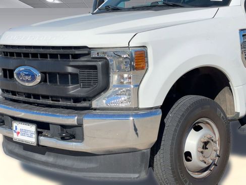 Used 2020 Ford F350 XL w/ Power Equipment Group image 11