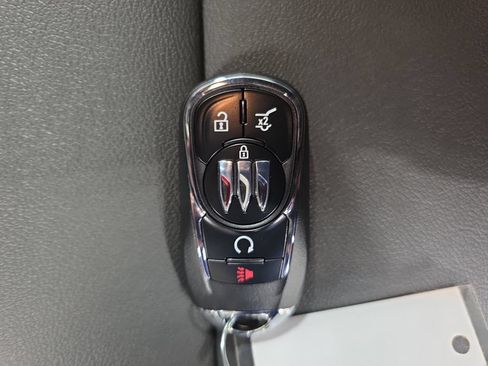 New 2026 Buick Envista Sport Touring w/ Convenience I Package FWD image 34