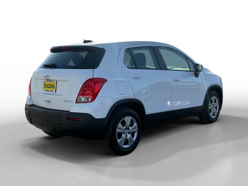 Used 2016 Chevrolet Trax LS image 5