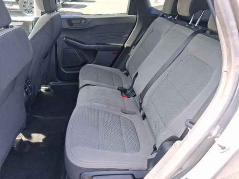 Used 2022 Ford Escape SE image 11