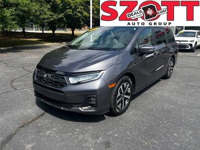 Used 2025 Honda Odyssey EX-L